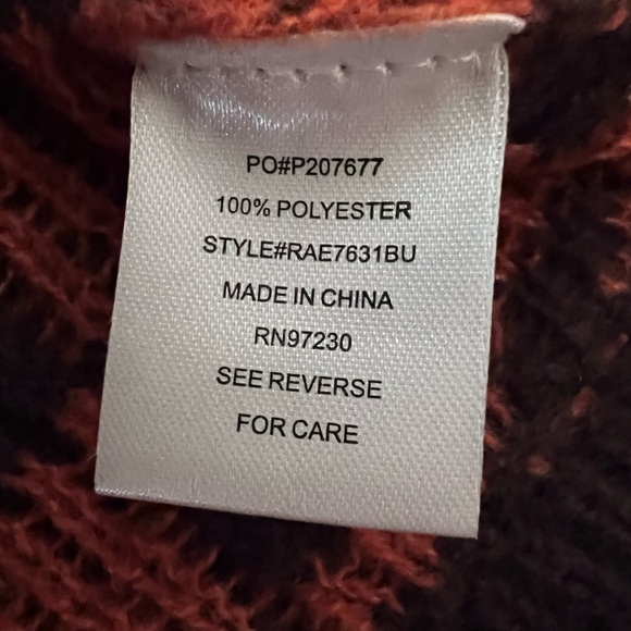 🧡Almost Famous Orange and Brown Checkered Swester Vest🪩 - Picture 10 of 11